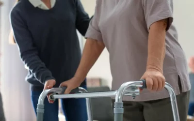Comment obtenir une auxiliaire de vie rapidement à Bordeaux en 2026 ?