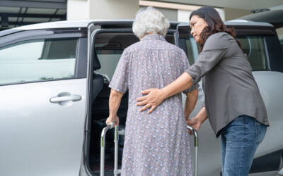 Aide à domicile après hospitalisation : comment ça se passe ? (33000)